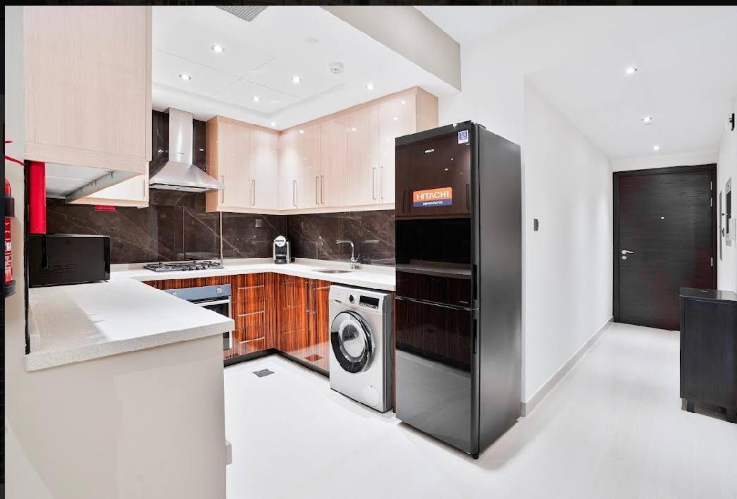 Elite Luxury Downtown & Burj Khalifa Views Apartment *