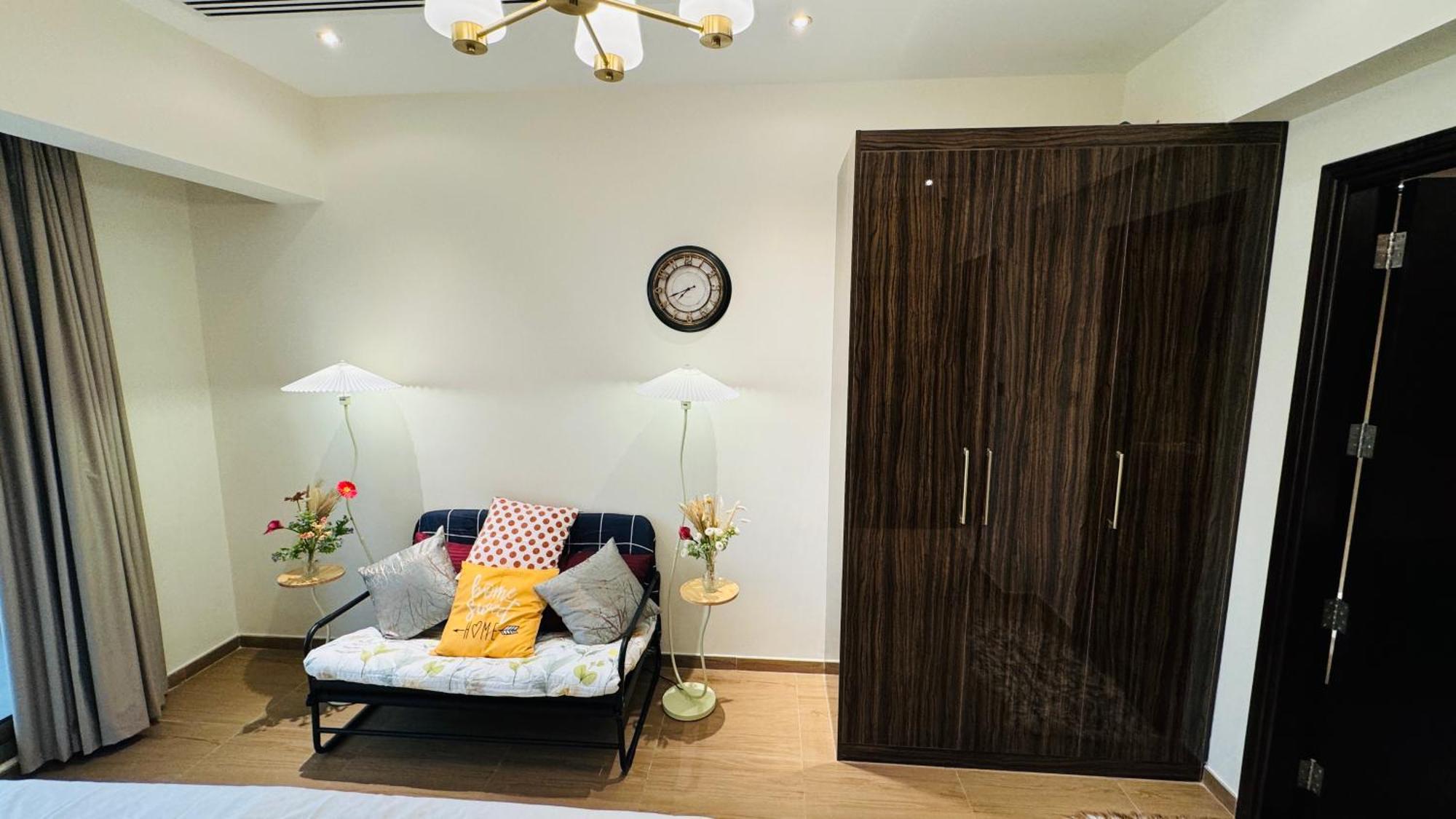 Elite Luxury Downtown & Burj Khalifa Views Apartment Dubai